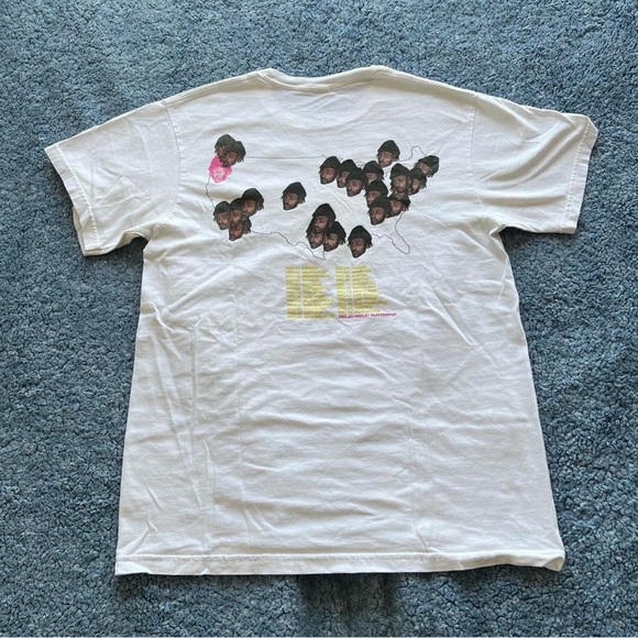 🪞𝗢𝗙𝗙𝗜𝗖𝗜𝗔𝗟 𝟮𝟬𝟭𝟴 𝗔𝗠𝗜𝗡𝗘 𝗧𝗢𝗨𝗥𝗣𝗢𝗜𝗡𝗧𝗙𝗜𝗩𝗘 CONCERT 𝗧-𝗦𝗛𝗜𝗥𝗧🪞 - Picture 3 of 5